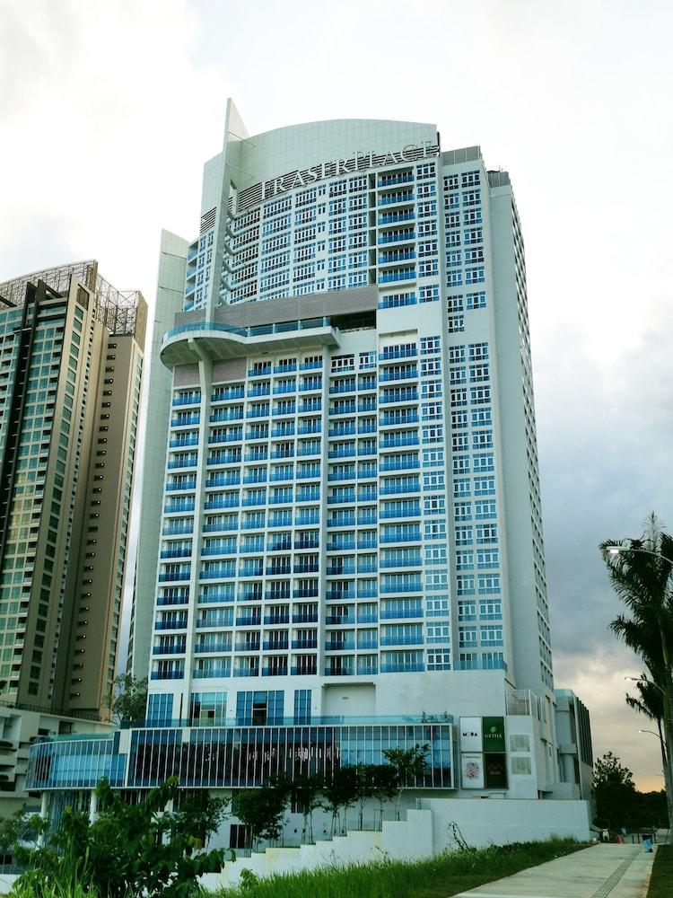 Fraser Place Puteri Harbour Nusajaya  Exteriér fotografie The hotel in 2015