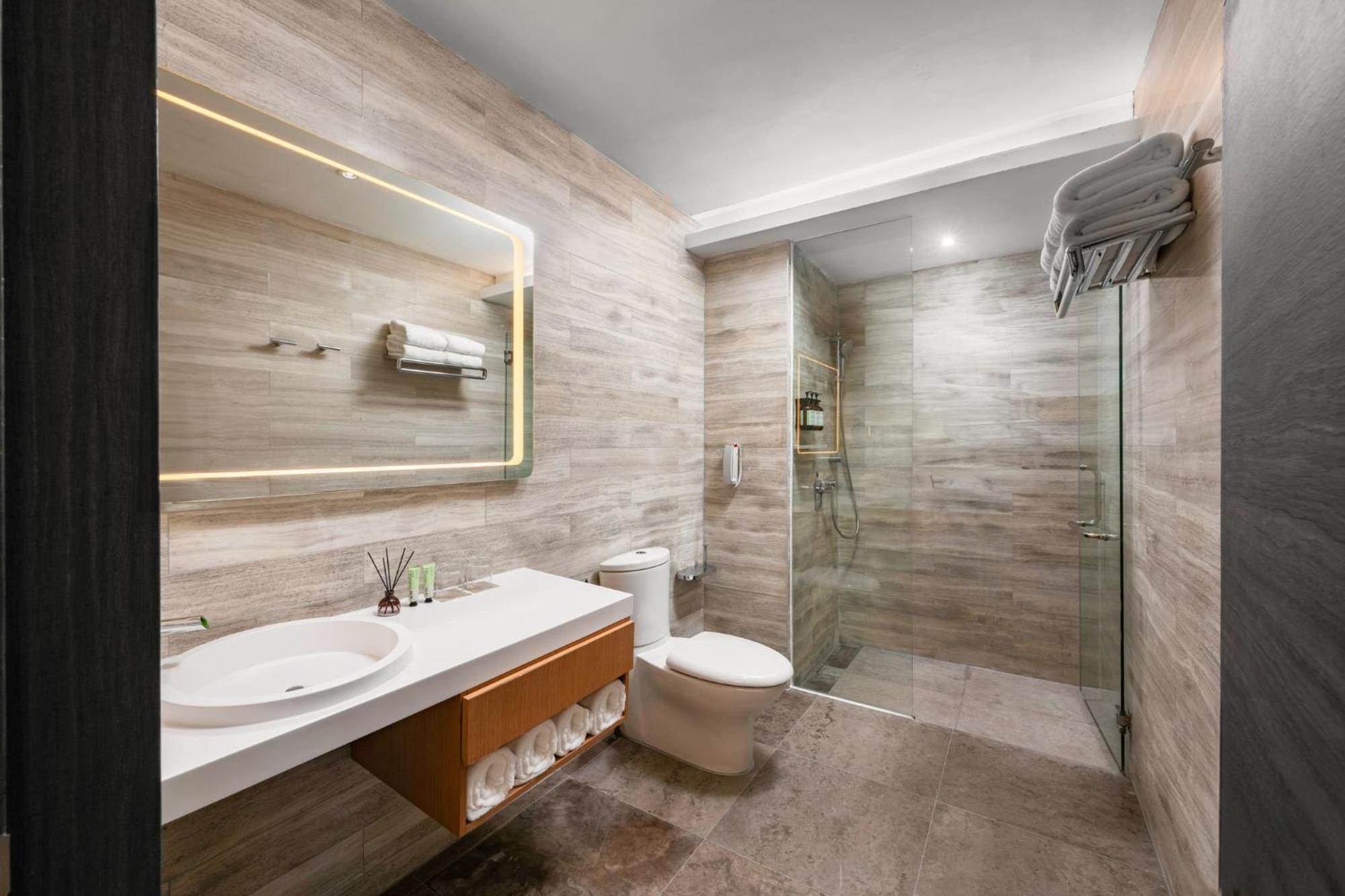 Fraser Place Puteri Harbour Nusajaya  Exteriér fotografie Bathroom