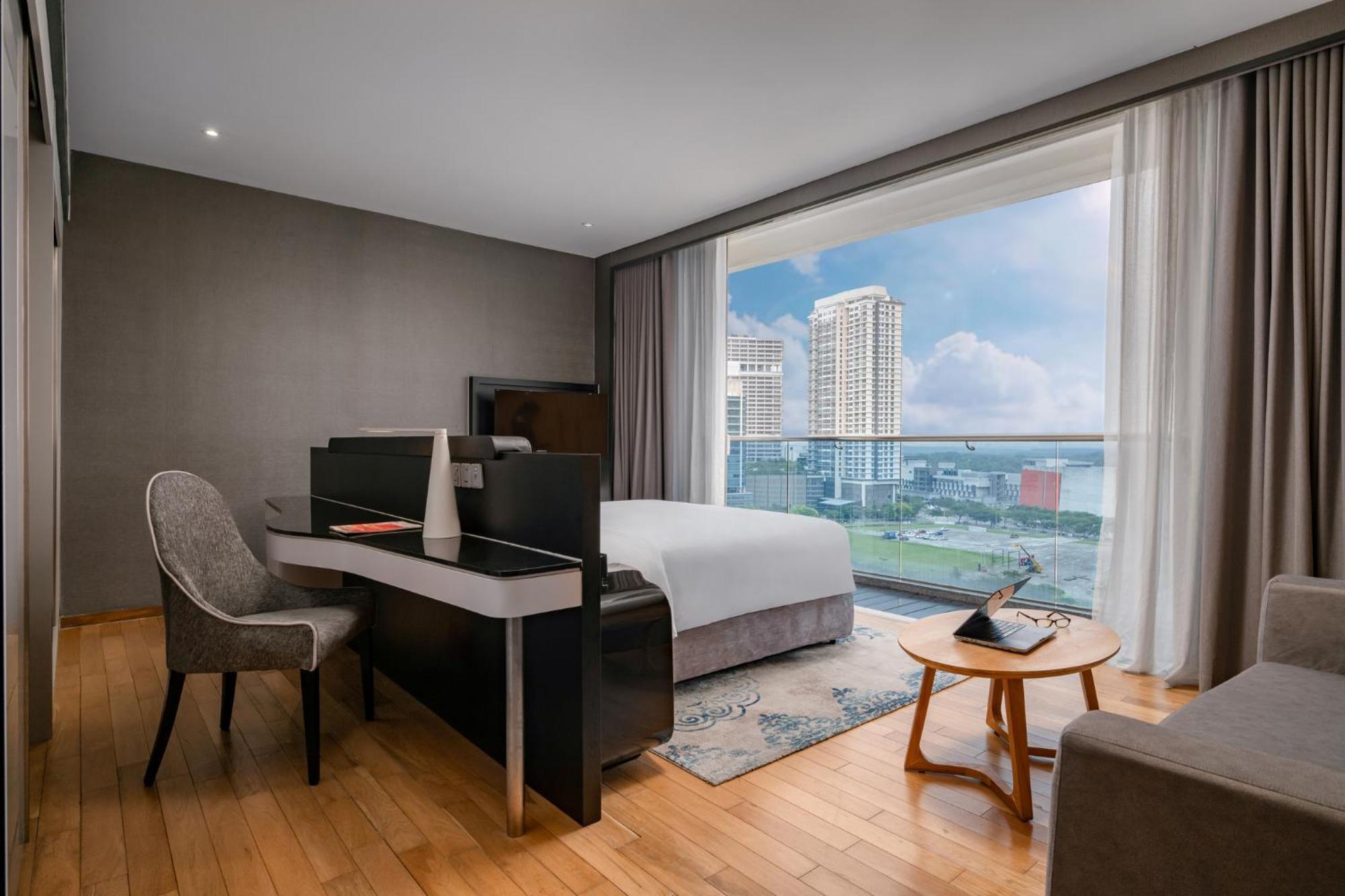 Fraser Place Puteri Harbour Nusajaya  Exteriér fotografie Suite room